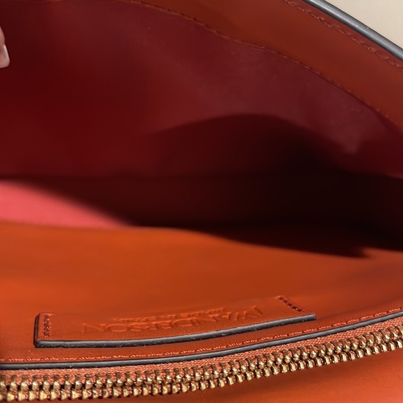 JW Anderson Anchor Logo Leather Box Crossbody Bag - Picture 14 of 17